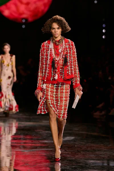 Look 73